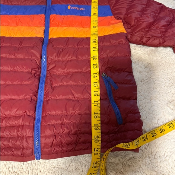Cotopaxi Fuego Boys' Down Hooded Jacket- Burgundy Stripe Winter Coat Large 14/16 - Picture 6 of 6